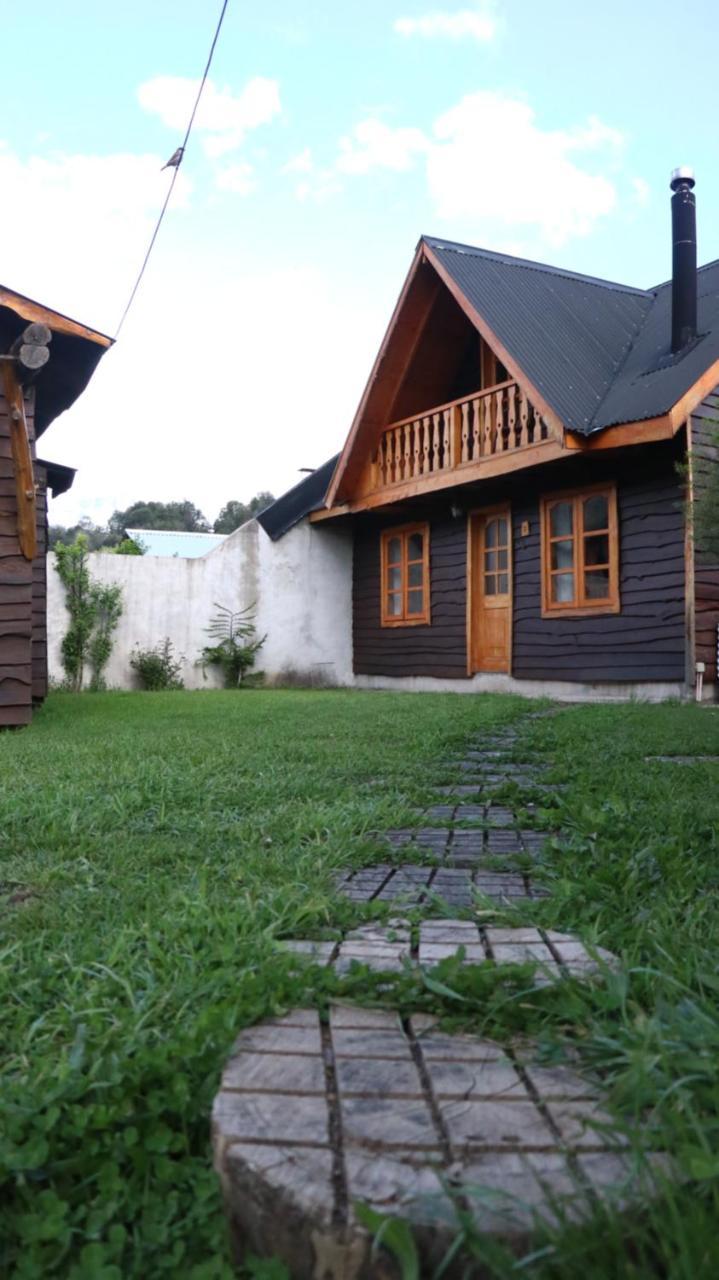Cabanas Aitue Futaleufú エクステリア 写真